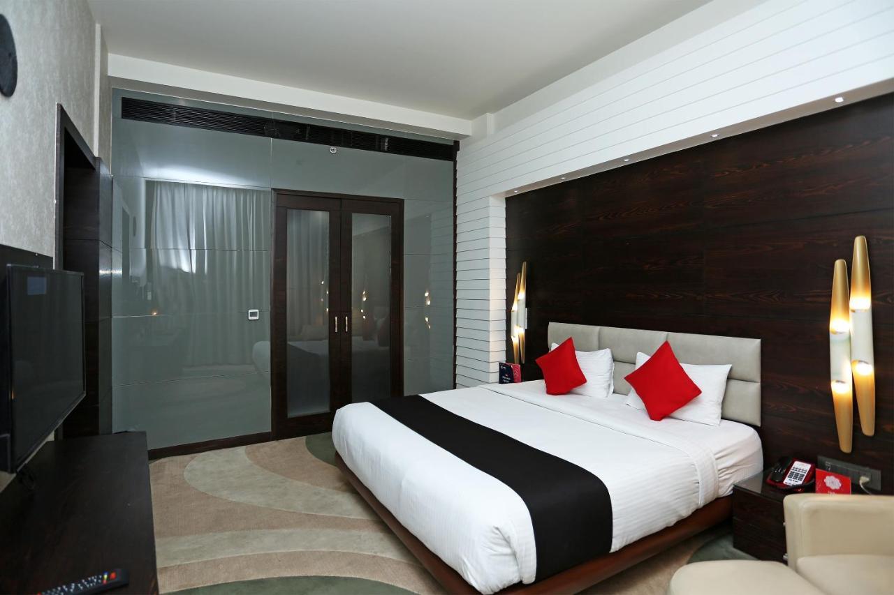Golden Blossom Imperial Resorts Lucknow Exterior foto